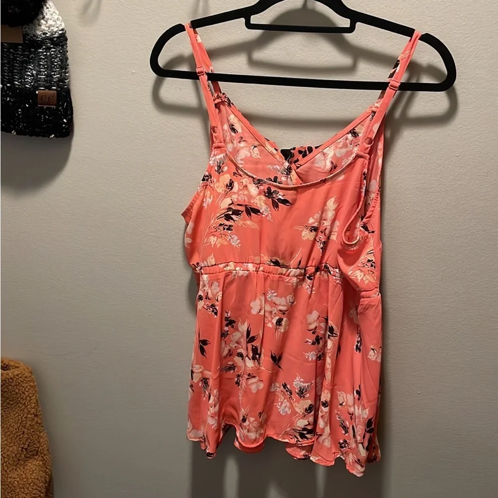 ❌SOLD❌Torrid Floral Ruffle Tank Top - Picture 4 of 5